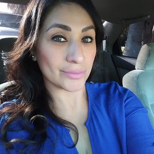 Meet your Posher, Eva